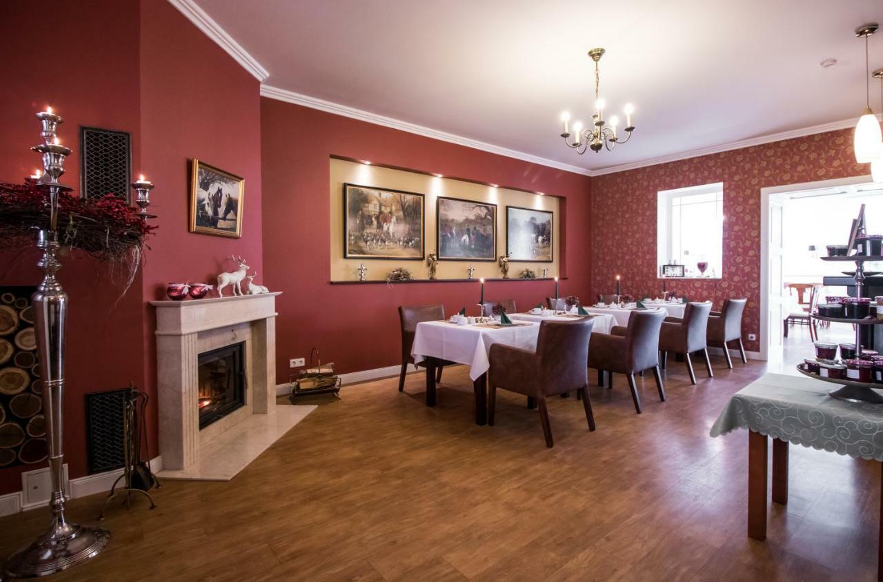 Pension Und Restaurant Gutshaus Kaltenhof Екстериор снимка