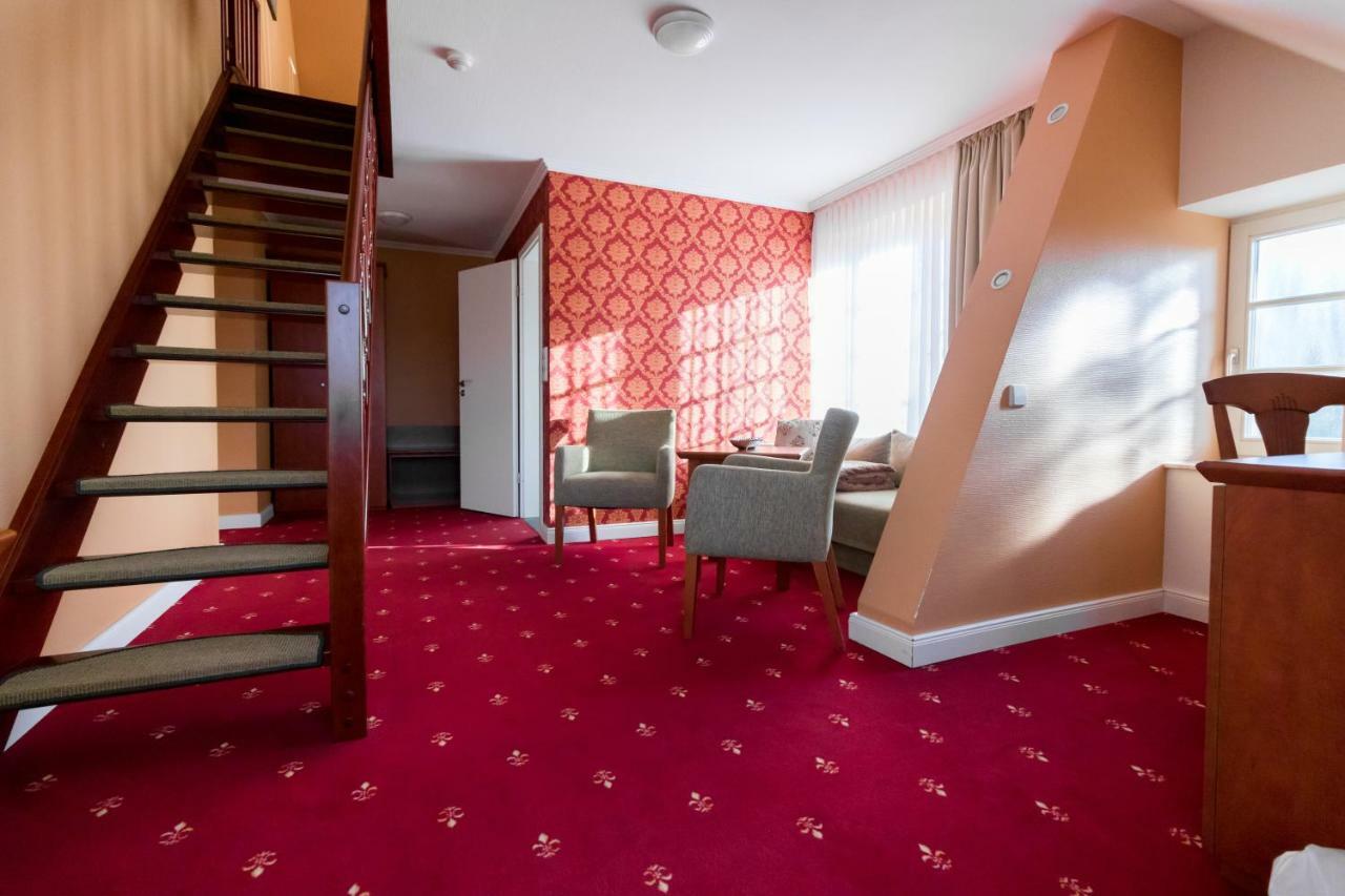 Pension Und Restaurant Gutshaus Kaltenhof Екстериор снимка