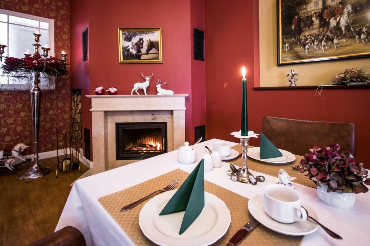 Pension Und Restaurant Gutshaus Kaltenhof Екстериор снимка